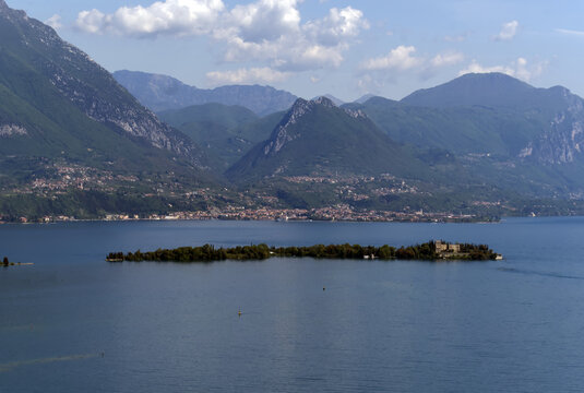 Lake Garda In The Province Of Verona In Italy