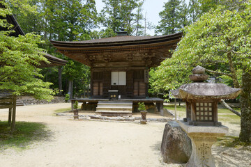 Obraz premium 高野山壇上伽藍 三昧堂 和歌山県高野町