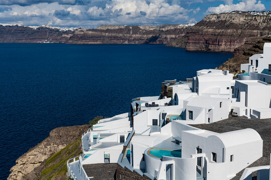Greece, Santorini, Luxury hotel on crater rim