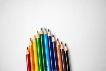 Full Rainbow Colored Pencils