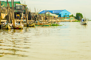 Fototapeta premium boats on the beach