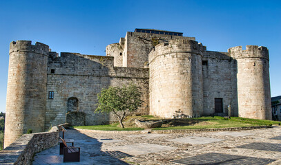 Castillo medieval del siglo XV de los condes de Benavente en la villa Puebla de Sanabria, provincia...
