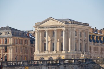 Fototapeta premium winter palace in the city