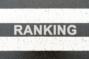 On the asphalt between the white dividing stripes the inscription - RANKING