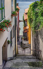 Fototapeta na wymiar Lake Como alleyway