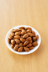 アーモンド　ナッツ