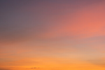 Obraz premium Twilight sky. Natural sunset or sunrise sky in orange, nature background.