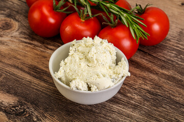 Soft cream cheese with herbs