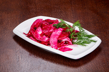 Pickled red cabbage with dill