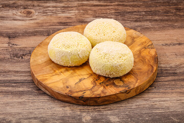 Raw potato zrazy for cooking