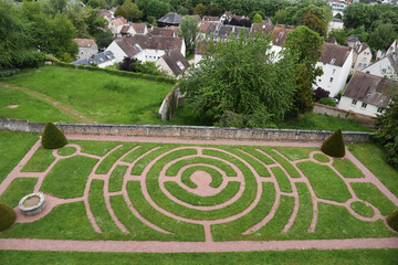 pelouse en forme de labyrinthe