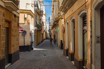 Fototapeta na wymiar Streets during siesta in Cádiz Spain