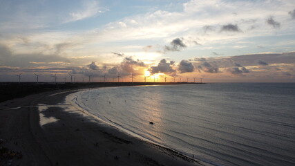 Obraz premium Sunset in northeast beach, Icarai de amontada. Por do sol em praia do nordeste, Icaraí de amontada