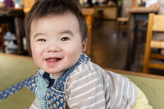 生後半年 Images Browse 80 Stock Photos Vectors And Video Adobe Stock