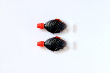 魚型の醤油差し