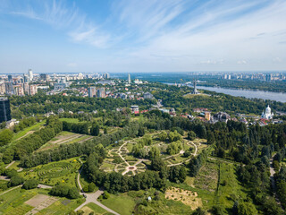 Obraz premium Green park in Kiev. Aerial drone view.