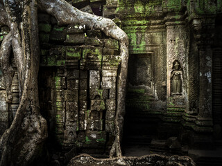 Ruin of bayon temple country with Apsara stature 
