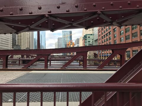 Chicago Iron Draw Bridge Bridge Maroon Steel Cityscape