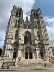 Fototapeta premium Front facade of St. Michael and St. Gudula Cathedral. Famous tourists sightseeing place. Bruxelles, Brussels Capital region, Belgium.