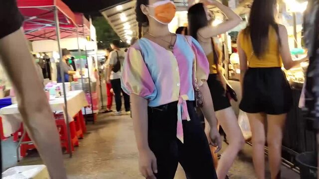 street market in thailand
