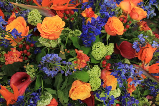 Colorful wedding flowers