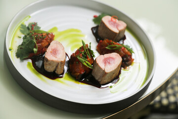 Roasted lamb with tomato chutney