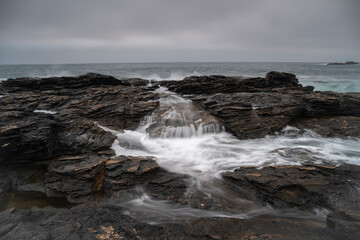 Costa de Galicia en un dia nublado. España