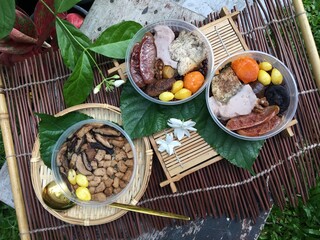 Fish, Chicken and Vegetable zhuge 
