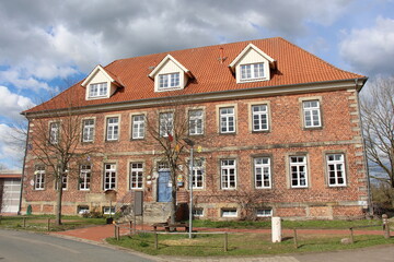 Fototapeta na wymiar Amtshaus Westen in Dörverden-Westen