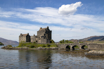 Fototapeta na wymiar The ancient Eilean Donan Castle overlooking Loch Duich in the Scottish Highlands, UK