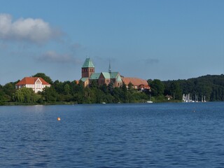Obraz premium Ratzeburger Dom mit See in Ratzeburg 