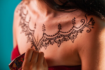 Henna tattoos for women