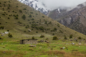 Fototapeta premium Shepherds' hut near Kulikalon lakes in Fann mountains, Tajikistan