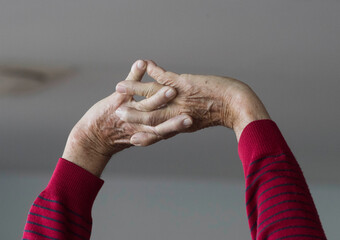 gymnastics as physical fitness for old people