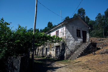 Fototapeta na wymiar A typical rural house in the municipality of Arouca, Portugal.