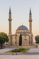 Fototapeta na wymiar Mosque of the Martyrs in Baku, Azerbaijan