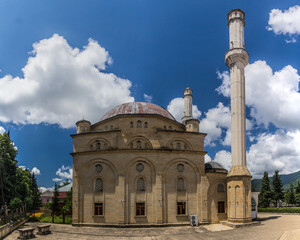 Fototapeta na wymiar Central mosque in Zaqatala, Azerbaijan