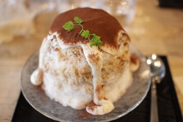 Shaved ice with tiramisu flavor
