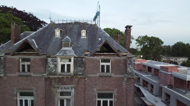 Flying through an abandoned house. 