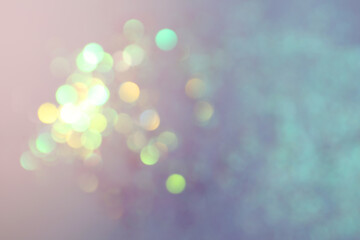 Obraz premium Shiny lilac background with magical bokeh effect