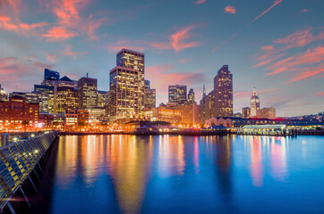Fototapeta na wymiar Downtown city skyline San Francisco cityscape in USA