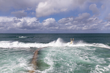 Fototapeta premium Storm on the salted swimming-pool - Saint-Quay-Portrieux Brittany, France