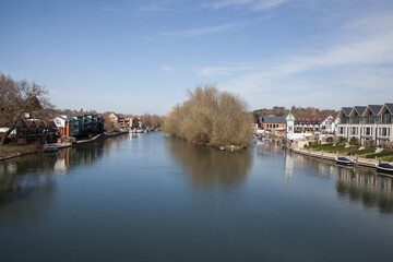 Fototapeta premium Views of the Thames River at Maidenhead in Berkshire in the UK