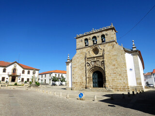 Fototapeta na wymiar The Mother Church (Igreja Matriz) in Vila Nova de Foz Côa, PORTUGAL