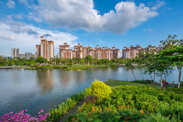Fototapeta premium Scenery of Phoenix Lake Park, Nansha, Guangzhou, China