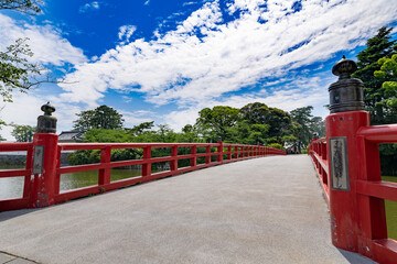 神奈川県小田原市　小田原城(お堀と学橋)