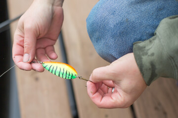 spoon lure
