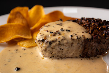 Filet au Poivre with chips