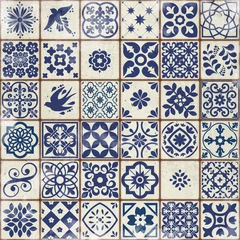 Papier Peint photo Lavable Portugal carreaux de céramique Carreaux portugais bleus motif grungy background - Azulejos fashion interior design carreaux