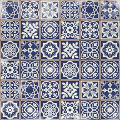 Papier Peint photo Portugal carreaux de céramique Carreaux portugais bleus motif grungy background - Azulejos fashion interior design carreaux